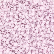 Miyuki delica Perlen 11/0 - Opaque pale rose DB-1494